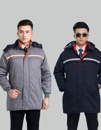 常州工作服廠(chǎng)家為我們介紹男士穿衣的幾個(gè)誤區